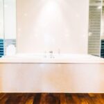 5 Reasons to Install Vinyl Flooring in Your Modern House Bathroom