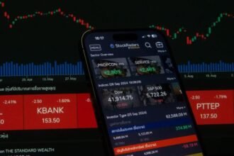 Treat Your Trading Like A Small Business: A Practical Guide For UK Side-Hustlers